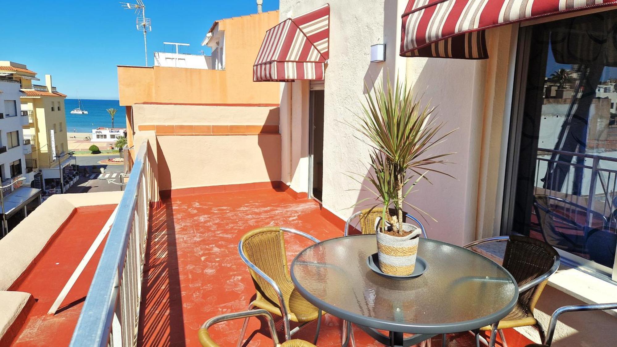 Apartamentos Centricos Playa Norte Peniscola Room photo
